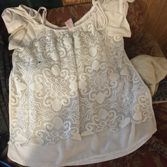 Clothes - Picture 10 of 10